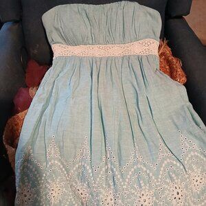 Strapless embroidered dress size 11
